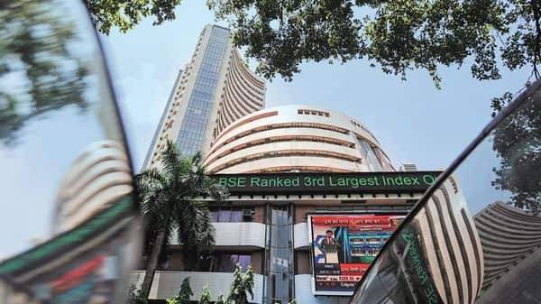 Markets seen weak as Moody's cuts India's sovereign rating; Asian shares mixed - livemint.com - India
