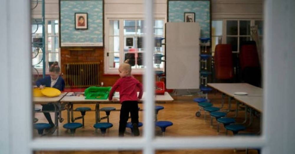 Primary schools in Wigan told to delay opening amid fears over 'rapid easing of lockdown' - manchestereveningnews.co.uk - city Manchester