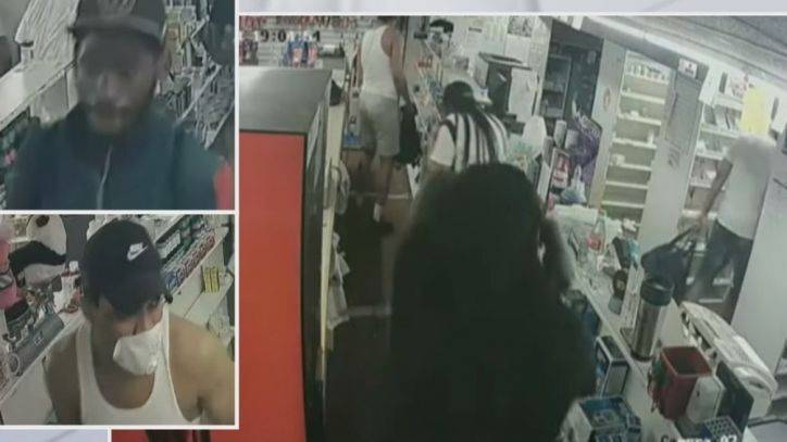 Philadelphia police search for group seen on video ransacking, looting pharmacy in Center City - fox29.com - state Pennsylvania - city Philadelphia - Philadelphia, state Pennsylvania - city Center