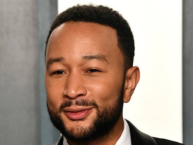 John Legend - Natalie Portman - Jane Fonda - America Ferrera - Brie Larson - Patrisse Cullors - John Legend, Common among celebs to sign open letter calling for police to be defunded - torontosun.com - Usa