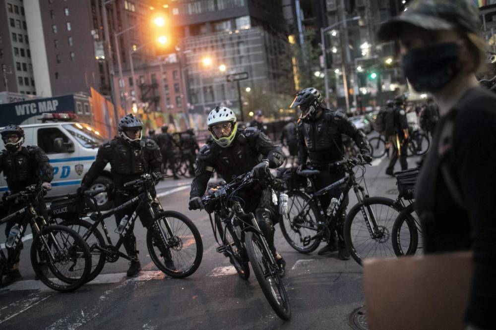 Donald Trump - Andrew Cuomo - Bill De-Blasio - 'Not stopping': Defiant NYC protesters march through curfew - clickorlando.com - New York