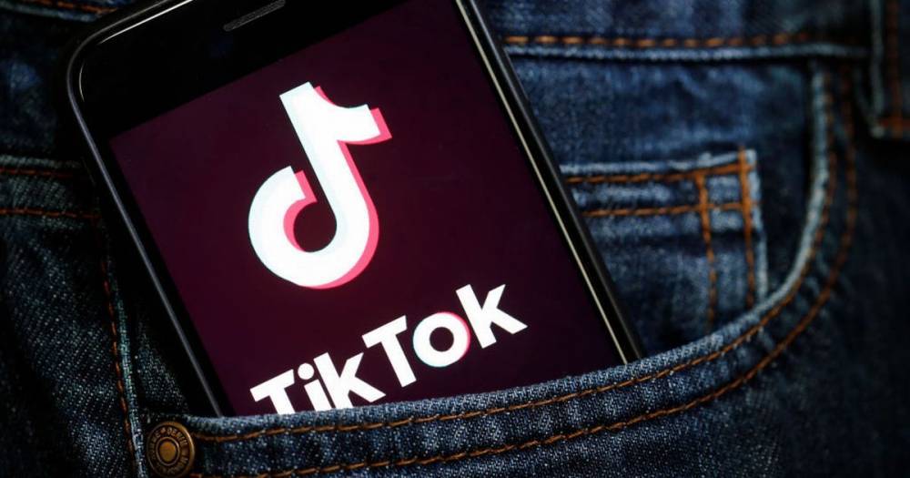TikTok apologises after being accused of censoring #BlackLivesMatter posts - mirror.co.uk - Usa