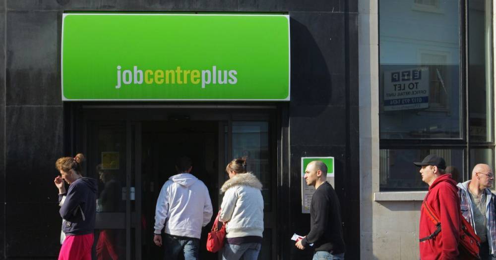 DWP changes universal credit rules on how household earnings affect payments - mirror.co.uk