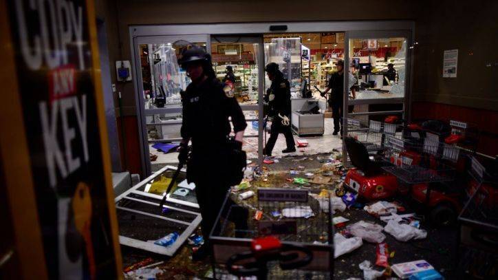 Jeff Brown - Official: 12 major grocery stores reporting millions in damage after looting in Philadelphia - fox29.com - city Philadelphia