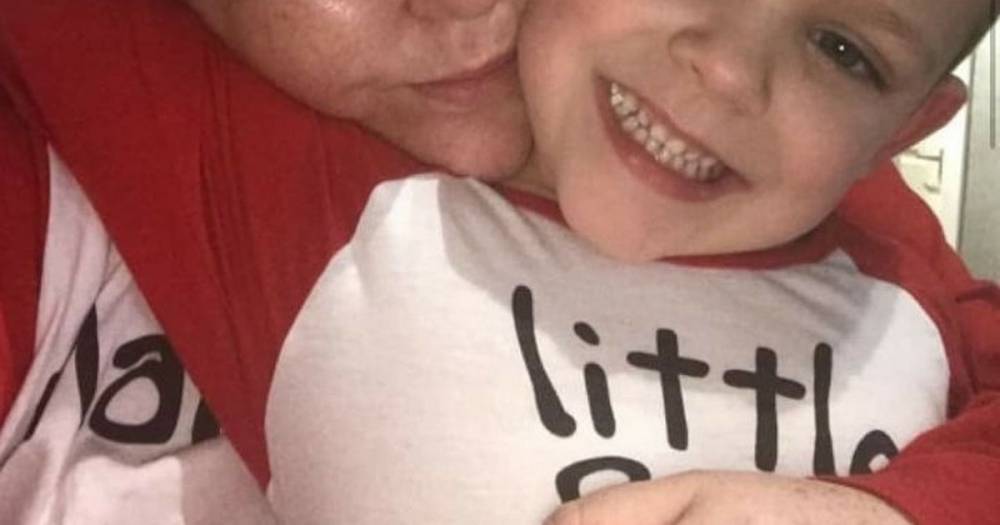 Lifeline charity transports fearful East Kilbide mum to hospital for cancer treatment during pandemic - dailyrecord.co.uk - Scotland