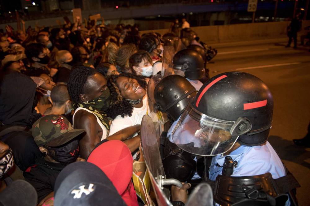 George Floyd - AP tally: Arrests at widespread US protests hit 10,000 - clickorlando.com - New York - Usa - Los Angeles - Philadelphia - city As - county Dallas