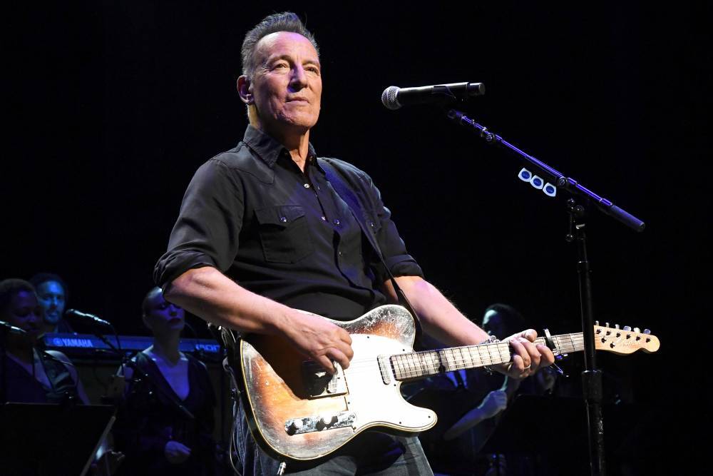 Bruce Springsteen - George Floyd - Bruce Springsteen on George Floyd protests: U.S. still ‘haunted’ by slavery - nypost.com - New York - Usa - Guinea - city Minneapolis