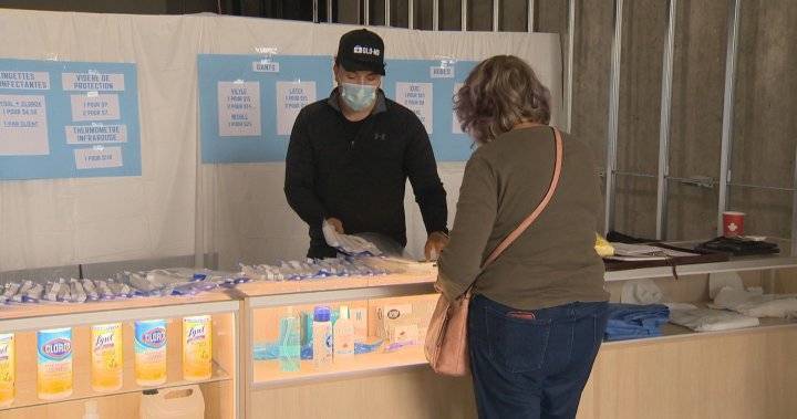 Personal protective equipment store opens its doors in West Island amid coronavirus pandemic - globalnews.ca