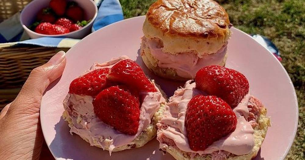 M&S settles Cream Tea debate with controversial new product - dailyrecord.co.uk - Britain - Jersey - Guernsey