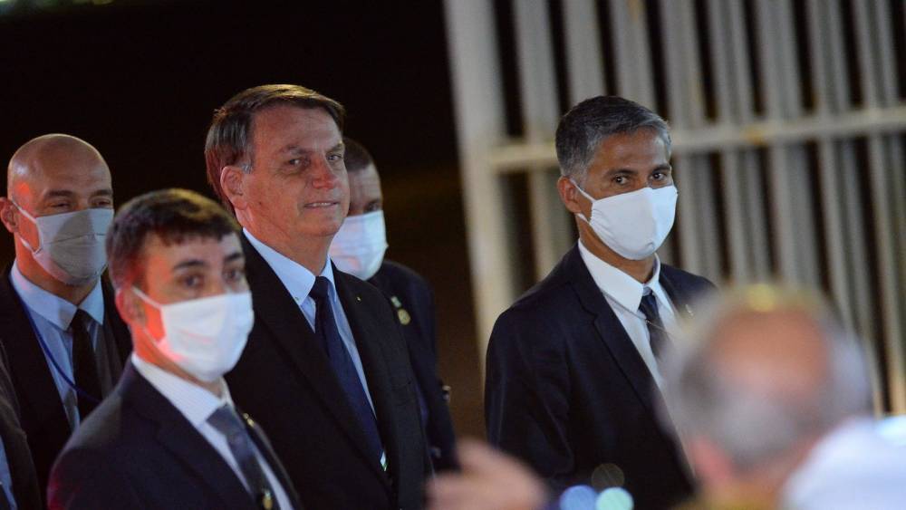 Jair Bolsonaro - Bolsonaro threatens WHO exit as virus kills 'a Brazilian per minute' - rte.ie - Usa - Italy - Brazil - Chile - Mexico - Peru - Colombia - Bolivia