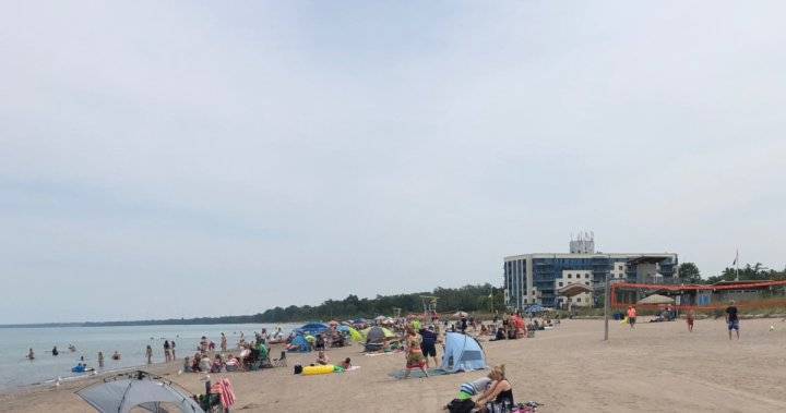 Jess Brady - Mike Stubbs - Southwestern Ontario - June 15 reopening date for Elgin County beaches may be delayed as talks continue - globalnews.ca - county Lake - city Ontario - city Huron, county Lake