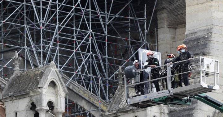 Emmanuel Macron - France - Reconstruction work on Notre Dame cathedral restarts after coronavirus delay - globalnews.ca