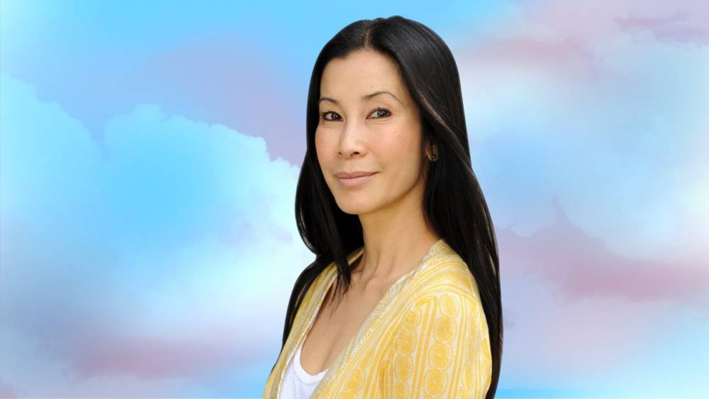 Mental Health - For Journalist Lisa Ling, Self-Care Is Reading Americanah - glamour.com
