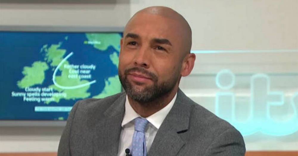 Alex Beresford - Kylie Pentelow - Good Morning Britain's Alex Beresford lets slip he's single after split from wife - dailystar.co.uk - Britain