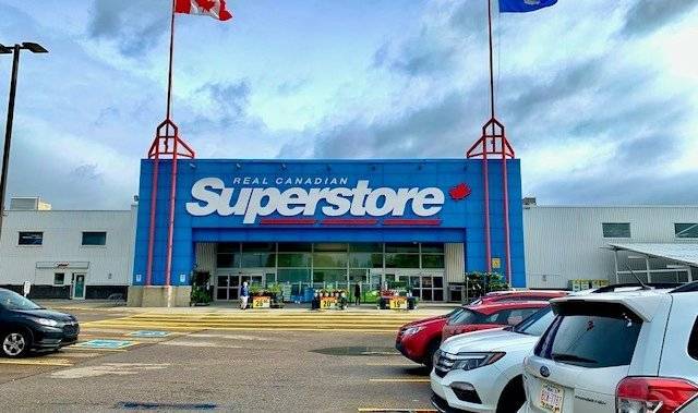 Global News - Alberta Health Services - Sherwood Park Superstore warning customers after employee tests positive for COVID-19 - globalnews.ca - Canada - county Park