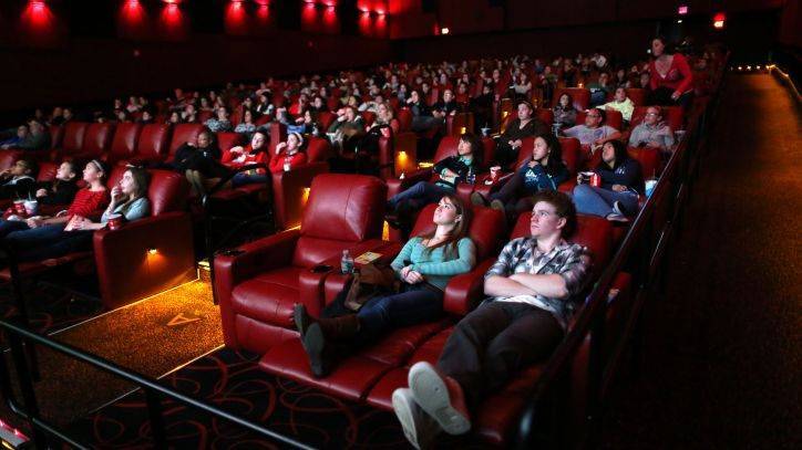 Jonathan Wiggs - California OK's movie theaters to reopen with limited seating - fox29.com - state California - city Boston - city Sacramento