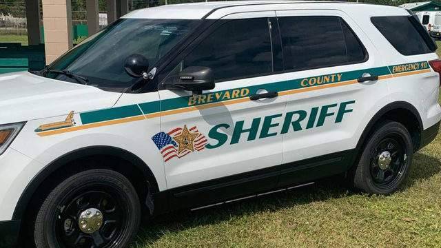 ‘I’m embarrassed by it’: Brevard sheriff suspends lieutenant over controversial Facebook comments - clickorlando.com - state Florida - county Brevard - county Wayne