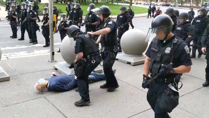 President Trump pushes conspiracy theory about injured protester - fox29.com - New York - city New York - county Buffalo
