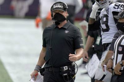 Jon Gruden - Gruden: Raiders players made 'mistake' not wearing masks - clickorlando.com - city Las Vegas