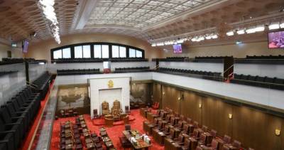 Justin Trudeau - Chrystia Freeland - Carla Qualtrough - Bill 100 (100) - Senate delays debate on coronavirus benefits bill rushed through House of Commons - globalnews.ca