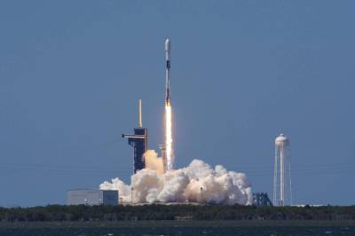 Bob Behnken - Doug Hurley - Kennedy Space Center - SpaceX will try again to launch 13th batch of Starlink satellites - clickorlando.com - state Florida