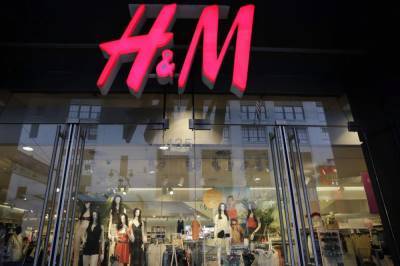 German privacy watchdog fines H&M $41M for spying on workers - clickorlando.com - Germany - city Berlin - Sweden