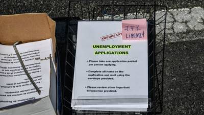 Layoffs remain high as 837,000 seek unemployment aid - fox29.com - Usa - state California - Washington