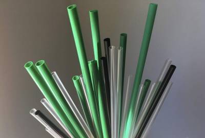 England bans plastic straws after pandemic-linked delay - clickorlando.com