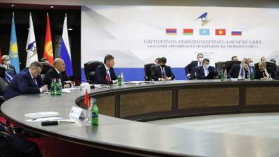 Mikhail Mishustin - Sergey Lavrov - Nikol Pashinyan - Armenia and Azerbaijan agree to ceasefire after talks in Russia - fox29.com - Azerbaijan - Russia - city Moscow - Armenia