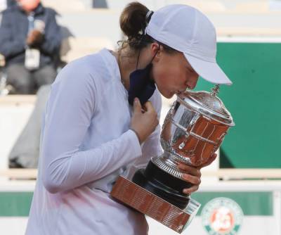 Roland Garros - Sofia Kenin - Iga Swiatek - Poland's Iga Swiatek beats Sofia Kenin for French Open title - clickorlando.com - France - Poland