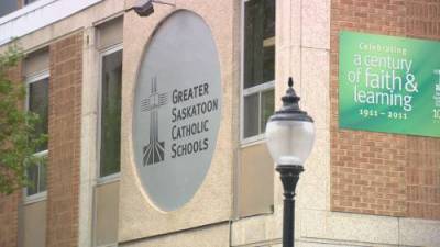 Patrick Maze - Sask Teachers’ Federation says Catholic school memo flouts health guidelines - globalnews.ca