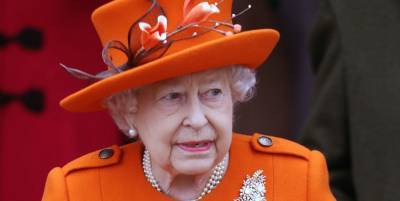 The Queen's Staff Is Reportedly in Revolt About the Royal Family's Plan to Make Them Work in a "COVID Bubble" - marieclaire.com - county Norfolk - city Sandringham
