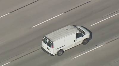 Police pursuit ends after driver surrenders, cargo van rolls down street - fox29.com - Los Angeles - state California - county Orange - county Garden - city Anaheim, state California