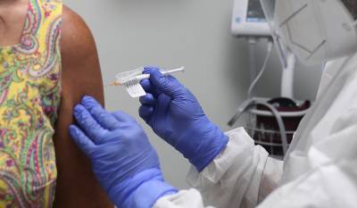 Johnson & Johnson's Coronavirus Vaccine Trials Paused After Participant Gets 'Unexplained Illness' - justjared.com