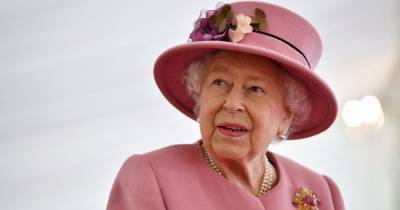 The Queen may be used by government to boost public trust in new coronavirus vaccines - dailystar.co.uk - Usa - Britain