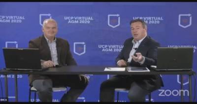 Jason Kenney - Alberta Coronavirus - O’Toole and Kenney sit side-by-side for UCP general meeting livestream with no masks - globalnews.ca