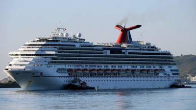 Cruise ship rescues 24 people from sinking boat off Florida coast - fox29.com - state Florida - county Palm Beach