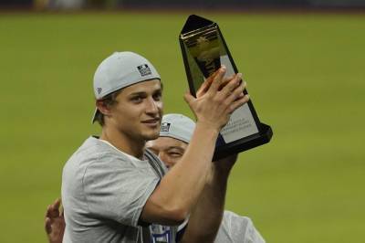 Corey Seager - Dodgers' Seager NLCS MVP after 5 HRS, 11 RBIs against Braves - clickorlando.com - Los Angeles - city Los Angeles - city Atlanta - state Texas - county Arlington