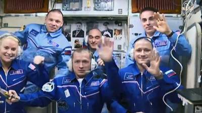 Sherlock Holmes - Reading the tea leaves: Astronaut detectives trace leak on space station - clickorlando.com - Russia