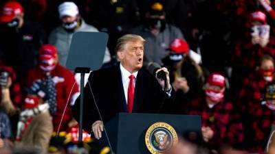 Donald Trump - Melania Trump - Trump rallygoers in 2 states urged to get COVID-19 tests as events postponed - fox29.com - state Minnesota - Washington - city Minneapolis