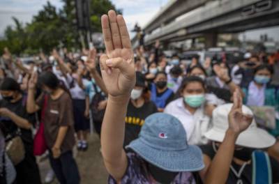 Thai Cabinet approves Parliament session to debate protests - clickorlando.com - Thailand - city Bangkok