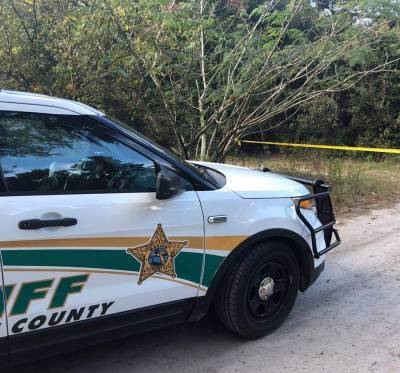 Train hits, kills 40-year-old man in Marion County - clickorlando.com - state Florida - county Marion
