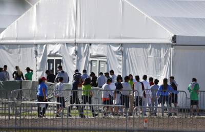 Parents of 545 children separated at border can't be found - clickorlando.com - county San Diego - Mexico - Guatemala - Honduras