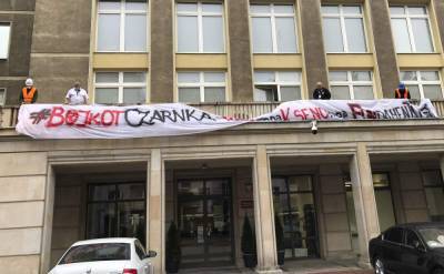 Polish academics protest 'fundamentalist' education minister - clickorlando.com - Poland - city Warsaw