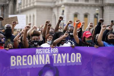 Recordings reveal confusion behind Breonna Taylor's death - clickorlando.com - state Kentucky - city Louisville, state Kentucky