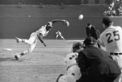 Pete Rose - Bob Gibson - Gibson the Great: Rose, others recall the fearsome Cards ace - clickorlando.com - county St. Louis