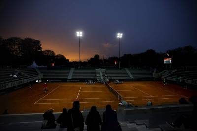 The body clock of France thrown off-kilter by autumn tennis - clickorlando.com - France