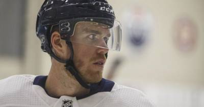 Connor Macdavid - Edmonton Oilers - Edmonton Oilers say team captain Connor McDavid tests positive for coronavirus - globalnews.ca