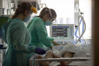 Battered by 1st wave, Madrid hospital staff blench at 2nd - clickorlando.com - city Madrid - city European