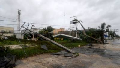 Hurricane warning issued as Delta moves to strike US Gulf Coast - fox29.com - Usa - county Miami - state Louisiana - Mexico - parish Cameron - county Gulf